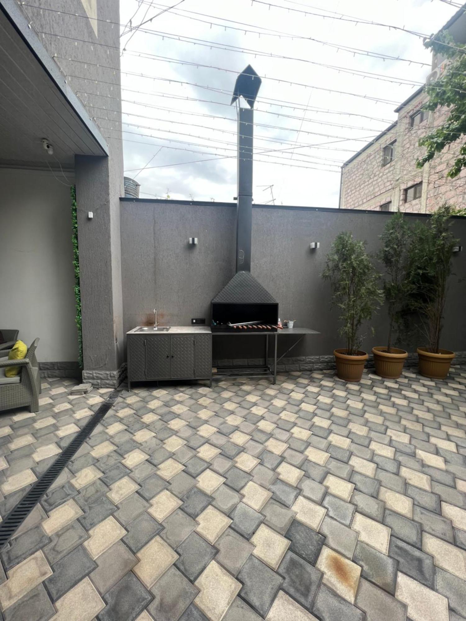 Cosy Apartment With Good Location Self Check In Ереван Екстериор снимка