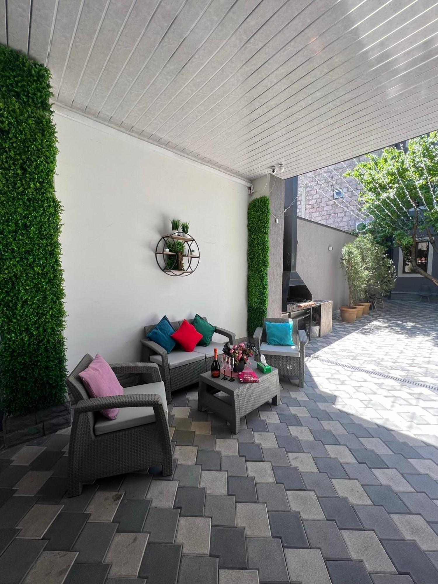Cosy Apartment With Good Location Self Check In Ереван Екстериор снимка
