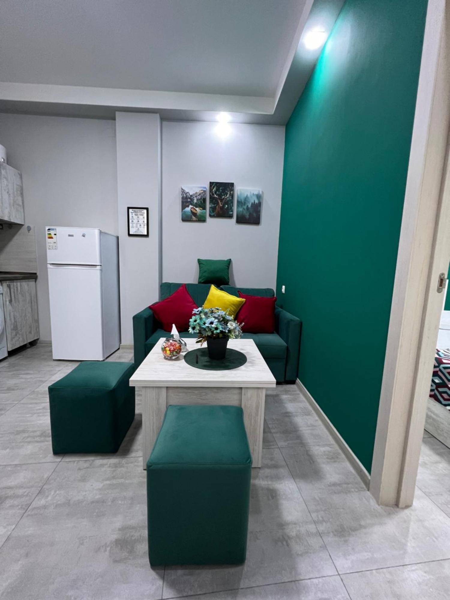 Cosy Apartment With Good Location Self Check In Ереван Екстериор снимка