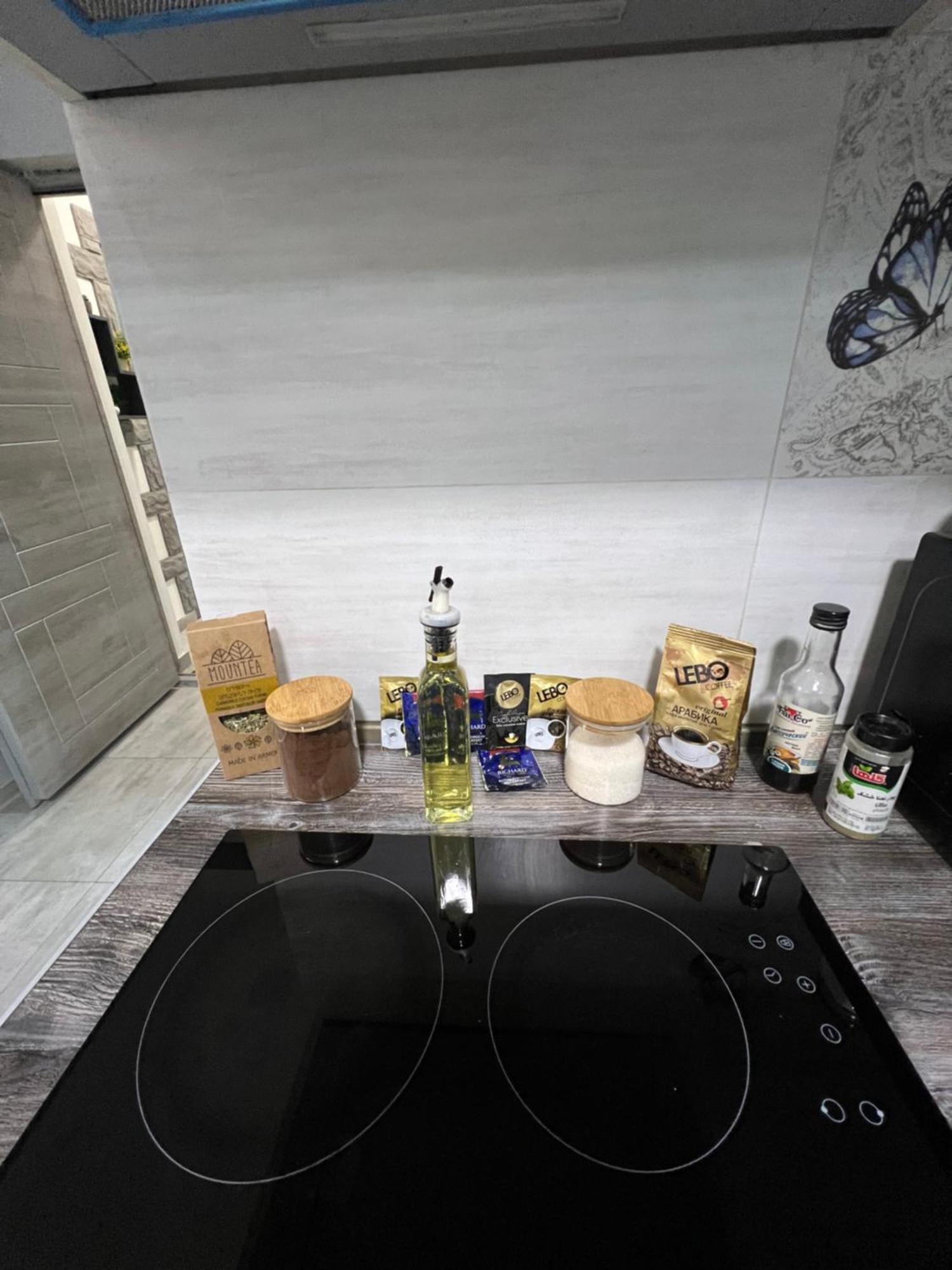 Cosy Apartment With Good Location Self Check In Ереван Екстериор снимка
